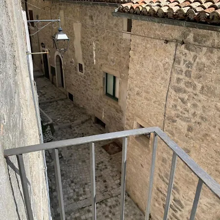 La casa nel borgo Barrea
